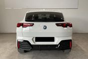 BMW iX2 eDrive20 M Sport