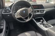 BMW Seria 3 318i