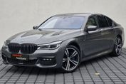 BMW Seria 7 750i xDrive