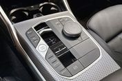 BMW Seria 3 330e M Sport