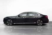 BMW Seria 7 M760e PHEV xDrive sport-aut