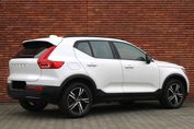 Volvo XC40 B3 Plus Dark