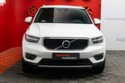 Volvo XC40 T3 Momentum Pro