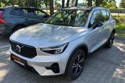 Volvo XC40 B3 Plus Dark