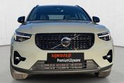 Volvo XC40 B4 Plus Dark