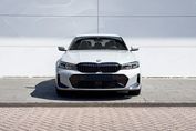 BMW Seria 3 330i xDrive M Sport