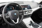 BMW Seria 3 Touring 318i