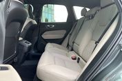 Volvo XC60 B5 AWD Plus Dark