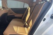 Lexus ES 300h Business Edition