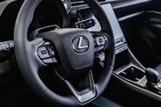 Lexus LBX Emotion 1.5 Hybrid