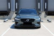 Volvo V60 B4 Ultra Dark