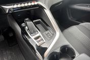 Peugeot 3008 Active Pack  1.2 PureTech S&S EAT8