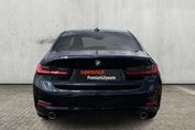 BMW Seria 3 320i