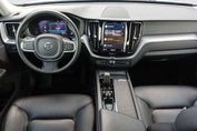 Volvo XC60 B4 B Momentum Pro