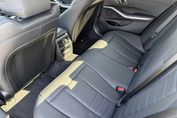 BMW Seria 3 330i xDrive M Sport