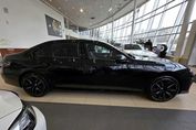 BMW Seria 7 740d xDrive M Sport