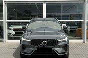 Volvo XC60 B5 B AWD Ultra Dark
