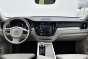 Volvo XC60 B4 D AWD Plus Dark aut
