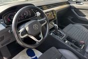 Volkswagen Passat Elegance 1.5 TSI DSG