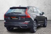 Volvo XC60 B4 D Plus Dark