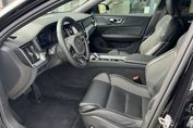 Volvo V60 B4 B Plus Dark