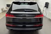 Audi Q7 TDI quattro S Line