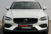 Volvo V60 Cross County Plus B5 B AWD