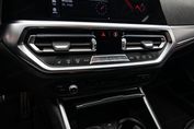 BMW Seria 3 318d