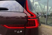 Volvo XC60 T6 Plug-In Hybrid AWD Ultra Dark