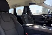 Volvo XC60 B4 D AWD Momentum