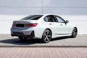 BMW Seria 3 330i xDrive M Sport