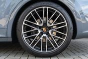 Porsche Cayenne Coupe E-Hybrid Black Edition