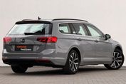 Volkswagen Passat 1.5 TSI Business DSG