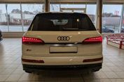 Audi Q7 TDI quattro S Line