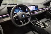 BMW Seria 5 540d xDrive mHEV M Sport aut