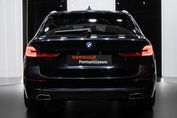 BMW Seria 5 Touring 520d Luxury Line