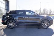 Porsche Cayenne Coupe E-Hybrid Black Edition