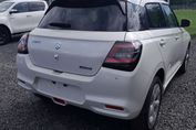 Suzuki Swift Premium Plus 1.2 Dualjet SHVS