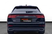 Audi Q8 45 TDI quattro S Line