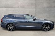 Volvo V60 T6 AWD Plug-In Hybrid Plus Dark aut