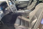 Volvo XC60 B5 B AWD Plus Dark