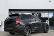 Volvo XC90 B5 AWD Ultra Dark