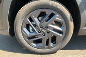 Hyundai Tucson 1.6 T-GDi HEV Smart Black 2WD aut