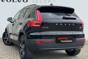 Volvo XC40 B3 Plus Dark