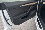 Tesla Model 3 RWD