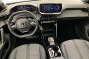 Peugeot 2008 ALLURE 1.2 mHEV e-DCS6