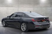 BMW Seria 7 750i xDrive M Sport