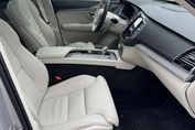 Volvo XC90 T8 AWD Plug-In Hybrid Ultra Dark 7OS