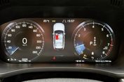Volvo XC60 B5 B AWD R-Design