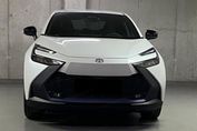 Toyota C-HR Style 2.0 Hybrid Dynamic Force Plug-in